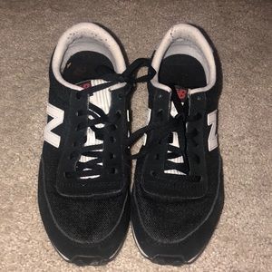 New Balance women’s sneakers
